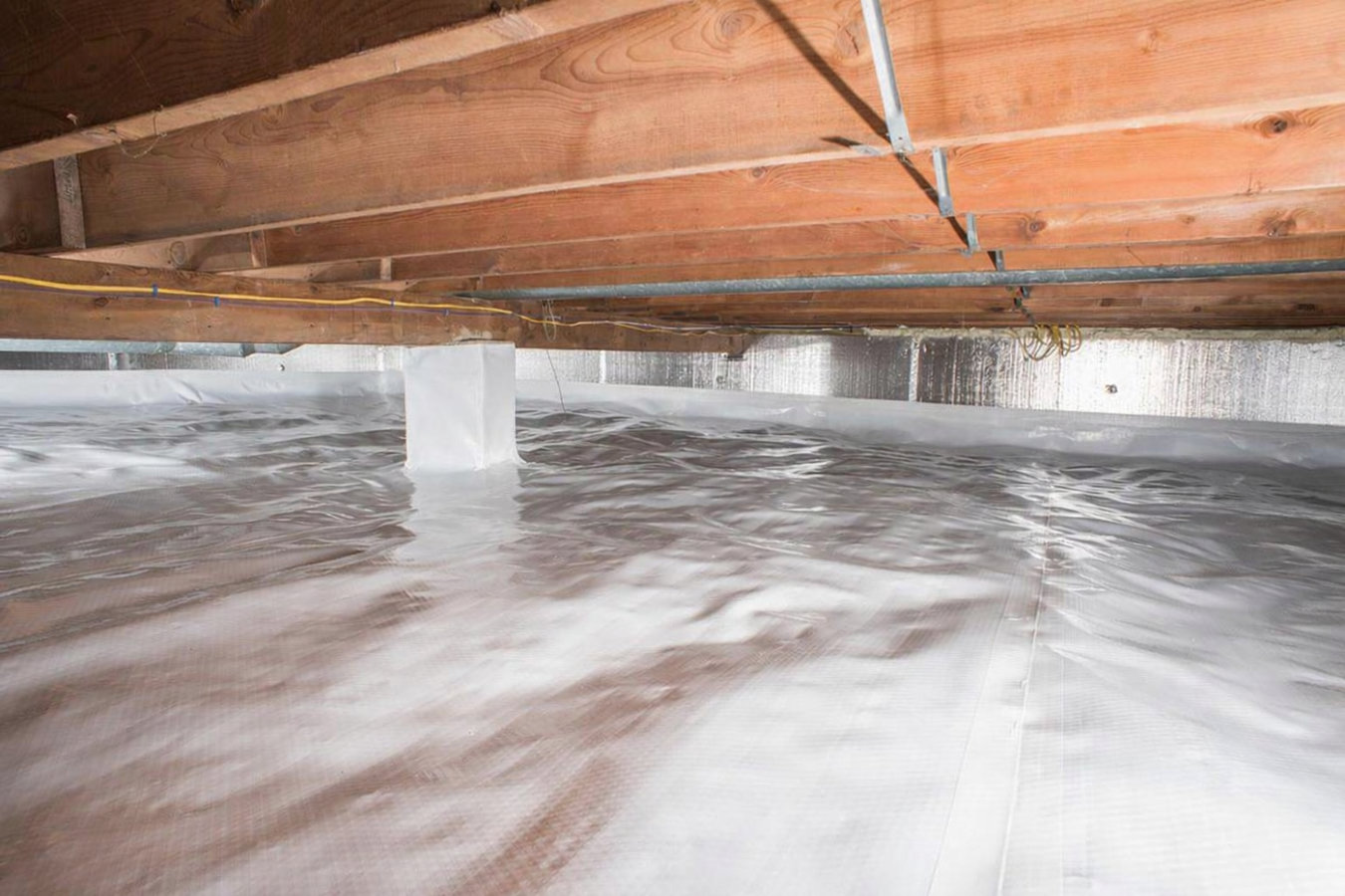 Crawl space vapor barrier